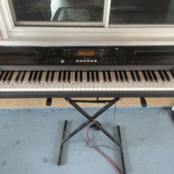 Casio Piano Keyboard 