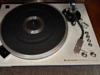 Kenwood Turntable & Tandberg Receiver