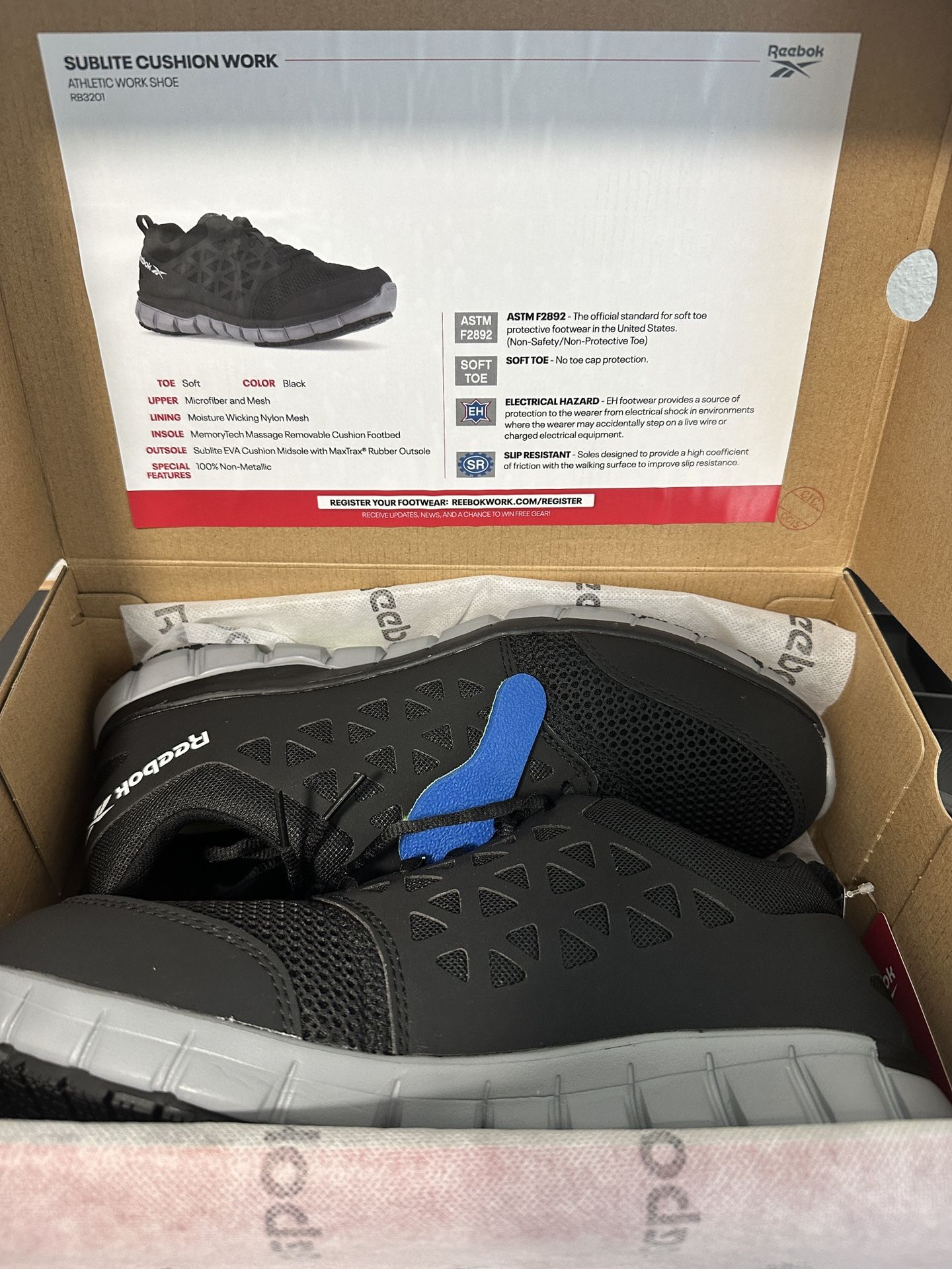 New Reebok Work Sublite Men's Size 11 Soft Toe Non-Slip Athletic Shoes
