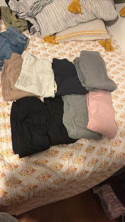 Flared Leggings Mainly Size Medium 1 Size Small And 1 Large