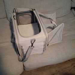 Light GRAY Dog Carrier