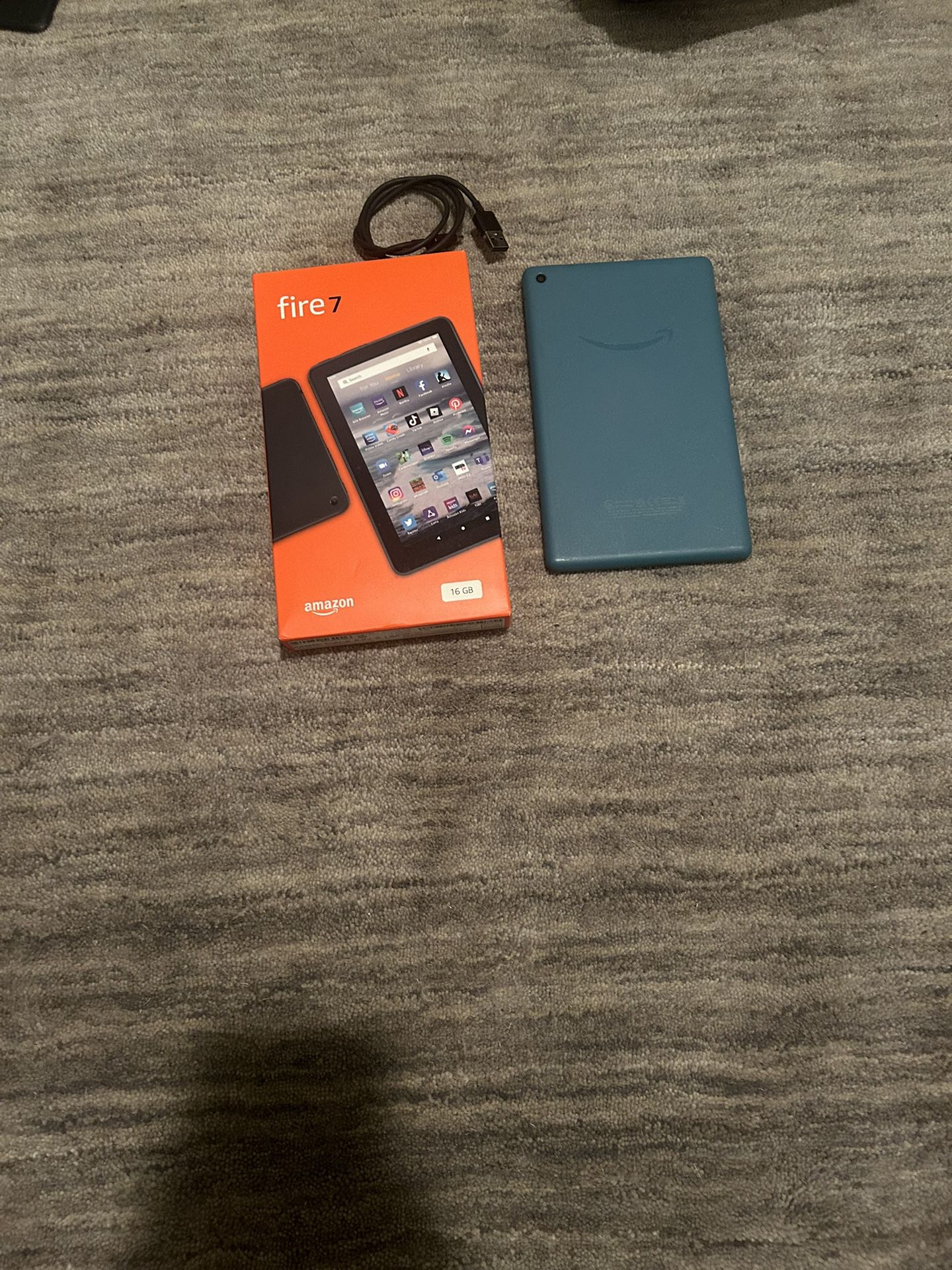 Amazon Fire 7 Tablet 16GB (Barely Used) Blue