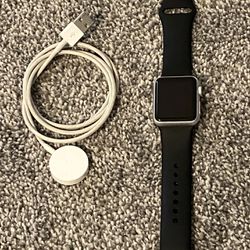 Apple Watch Series 1 38mm Silver With Cable 