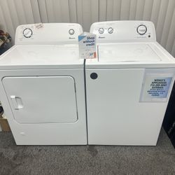 Amana Set Washer And Gas Dryer