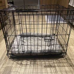 Metal Dog Crate and Plush Mat 