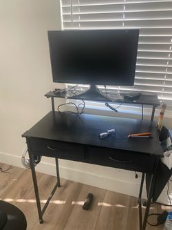 Selling my desk