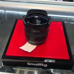 Canon EF 15mm F/2.8 Fisheye Lens Pre Owned 