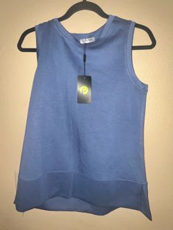 Woman’s PINSPARK sz small 2 piece set