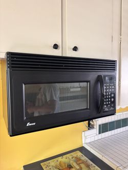 Microwave
