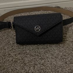 Mk Signature Belt Bag