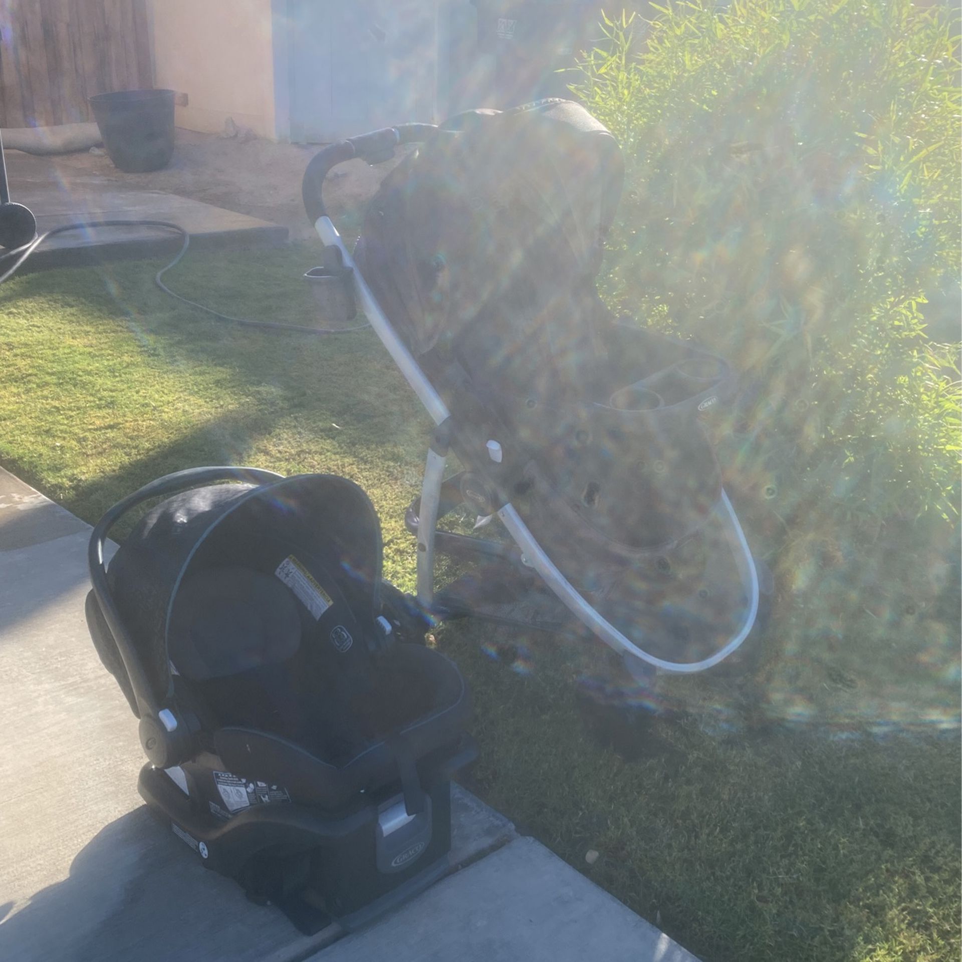 Used, Worn-Out Car Seat And Stroller Set. First Come First Serve.