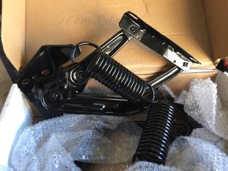 1967 Chevy C-10 Hood Mounts