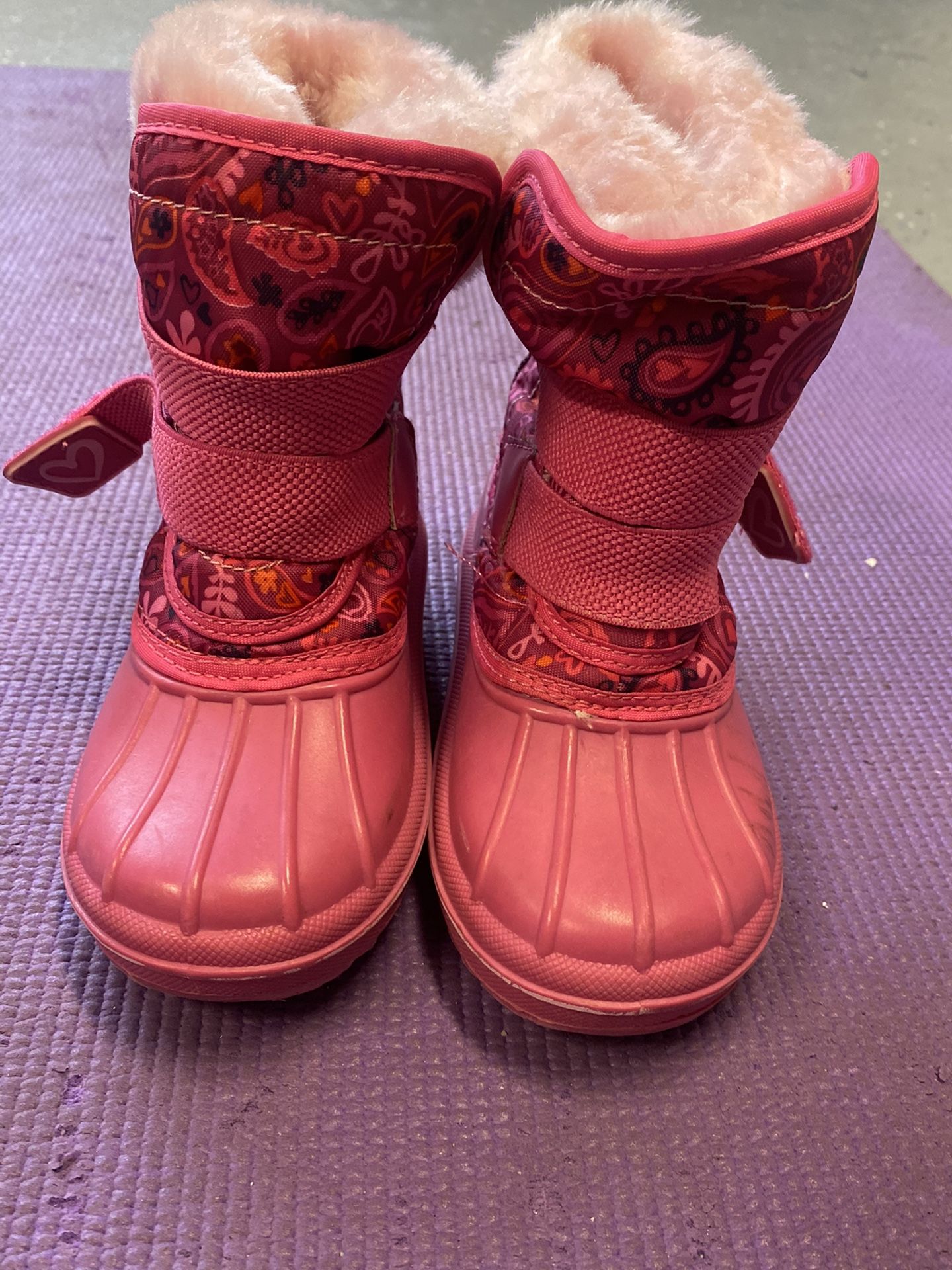 Girls Snow Boots Size 7/8