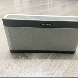 BOSE BLUETOOTH SPEAKER