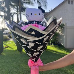 Hello Kitty Skeleton Bouquet 