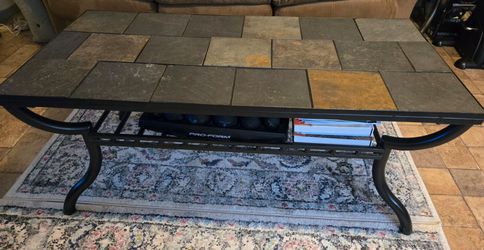 Coffee Table w/2 Side Tables