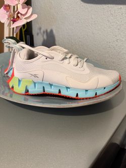 Rebook size 8,5
