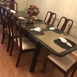 Beautiful Glass Dining Table And Chairs