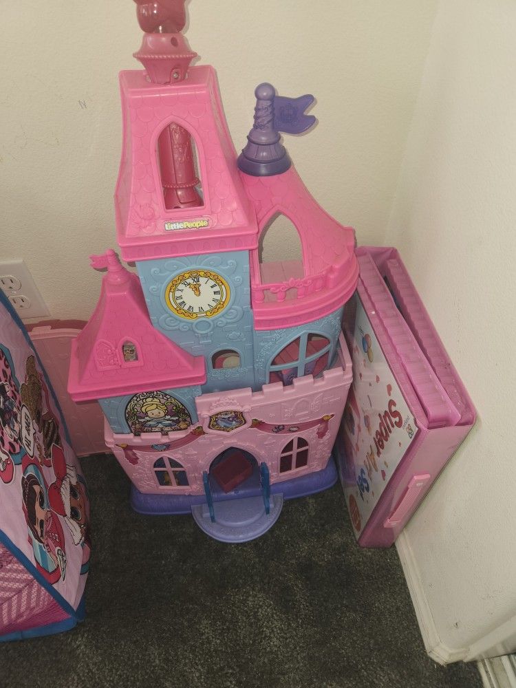 Girls Barbie House