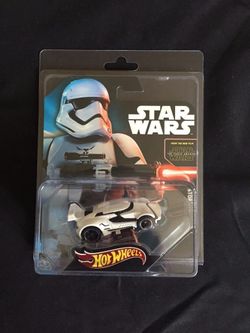 SDCC 2015 Hot Wheels Star Wars The Force Awakens First Order Stormtrooper