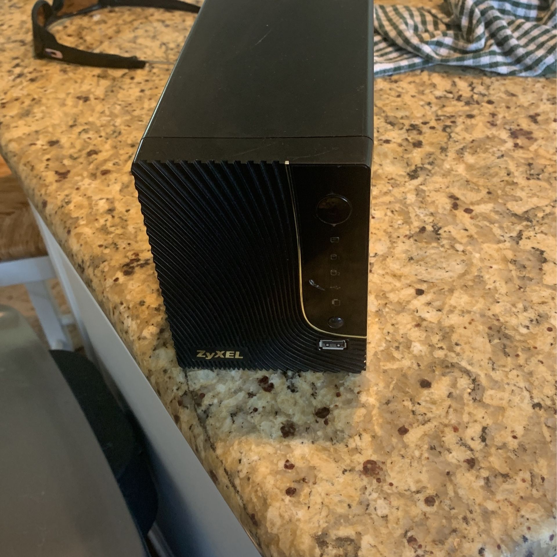 ZyXEL NSA320 High Performance 2-bay Network Attached Storage and Media Server