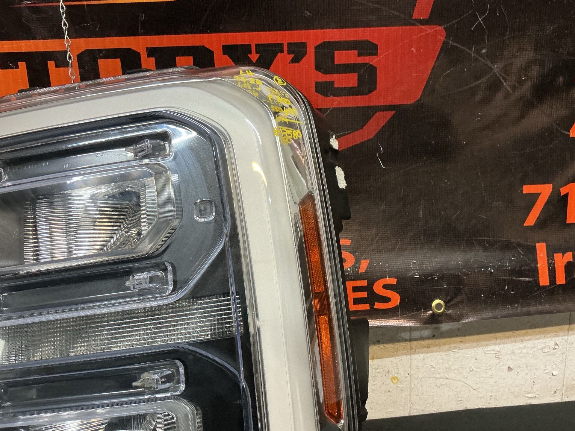 FORD F250/350 LH HEADLIGHT 2023-2026 LED OEM