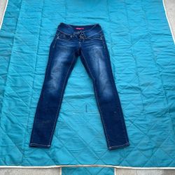 YMI Jean Size 1