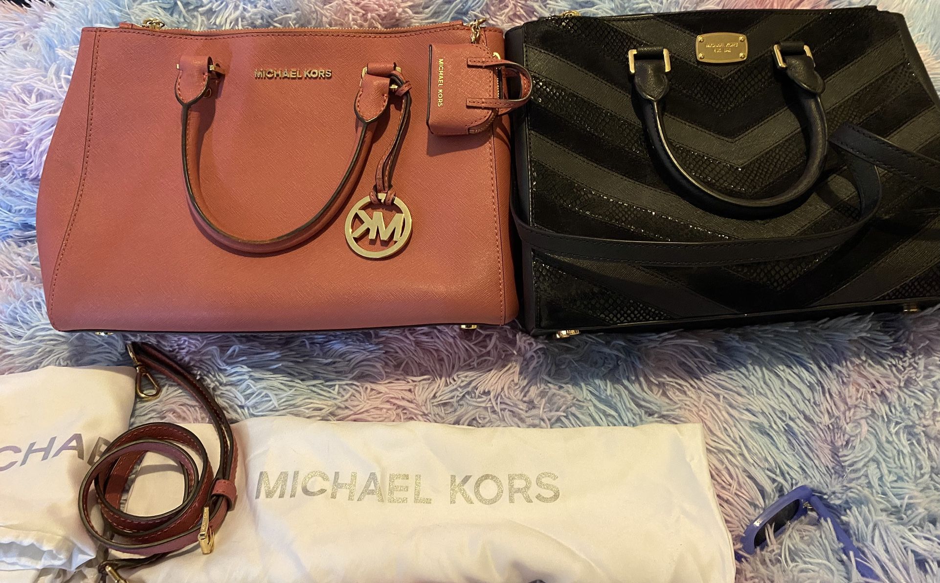 NEW AUTHENTIC MICHEAL KORS 