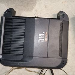 JBL GTX500Mono subwoofer amplifier — 500 watts RMS x 1 at 2 ohms