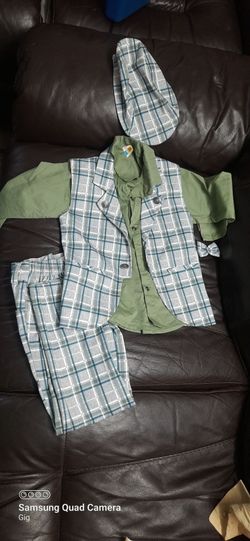 Suit size 4