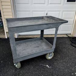 Uline utility cart with pneumatic wheels