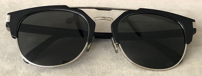 Dior CD Icon R1U I3A0 Sunglasses