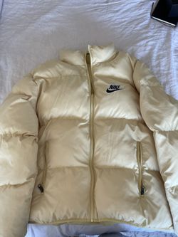 Supreme Nike Reversible Puffy Jacket