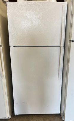 Frigidaire Top Mount  White Refrigerator

