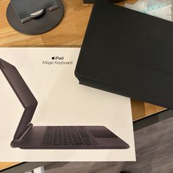 iPad Pro 11” Magic Keyboard Original Box