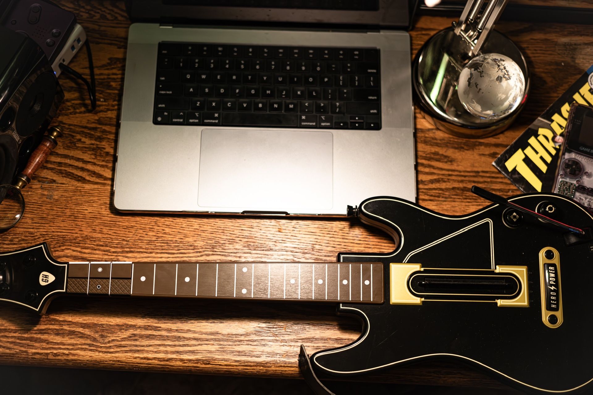 Guitar Hero Live Guitars