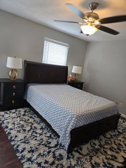 Queen bed