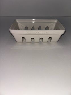 Beekman 1802 Ceramic Soap Dish White Stoneware Farmhouse Caddy Organizer