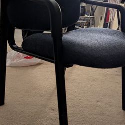 Fancy Chair ~~ 4 Inch Thick Cushion!! ~~ No Dents