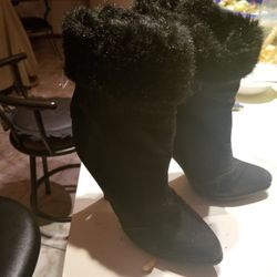 Women's Suede Boots
