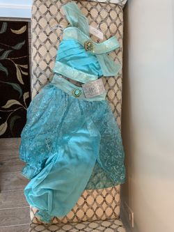 DisneyStore Jasmine Dress-5/6-BRAND NEW WITH TAG