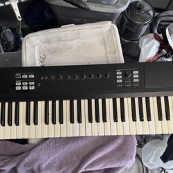 Komplete Kontrol S61