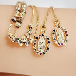 Medalla De La Virgen Laminado En 14k 