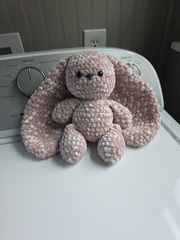 Sweet, SOFT Crochet Bunny