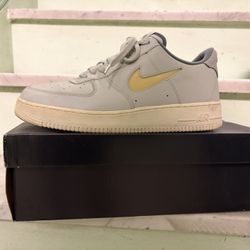 Nike Air Force ‘07 LX Size 12