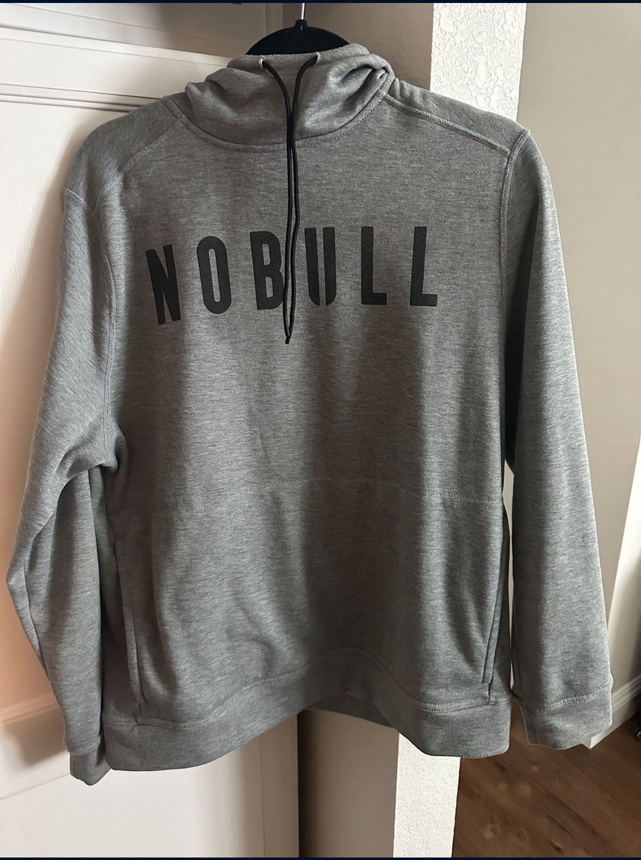 Nobull Pullover Hoodie Medium