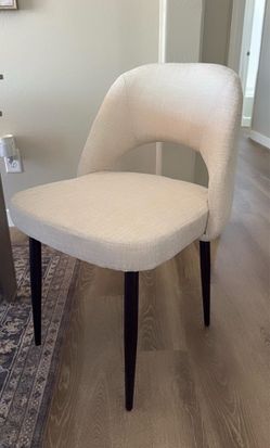 UPHOLSTERED DINING CHAIRS