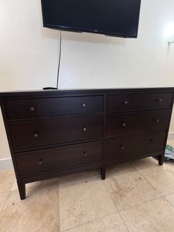 IKEA HEMNES 6-Drawer Dresser – Dark Brown / Black-Brown