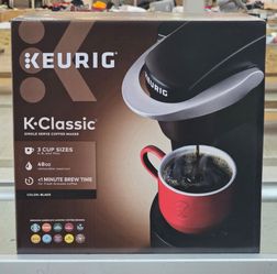 KEURIG COFFEE MACHINE