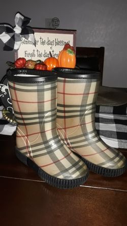 Burberry.........